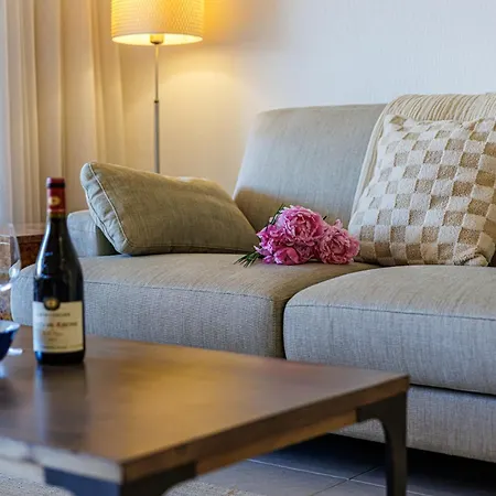 Feel - Cais De Pierlas Ницца