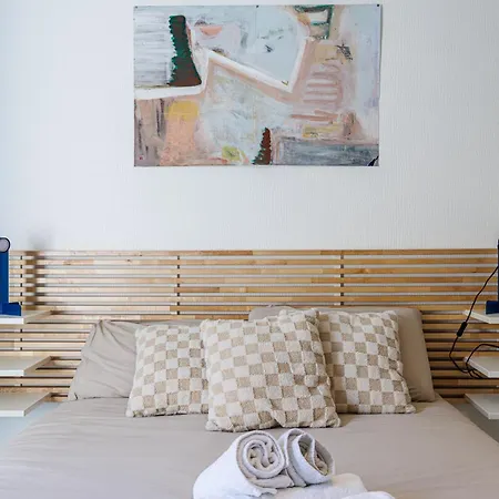 Feel - Cais De Pierlas * ניס