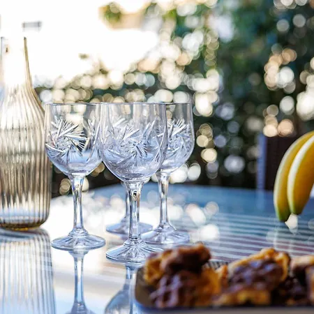 Feel - Cais De Pierlas