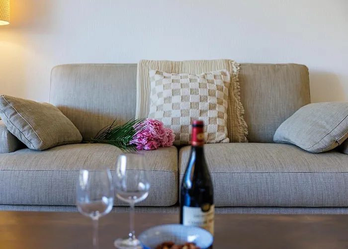 Appartement Feel - Cais De Pierlas *