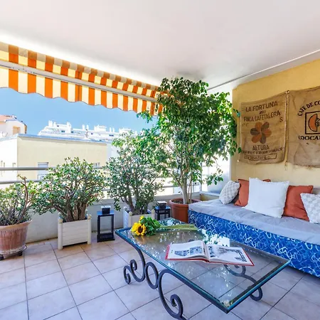 Feel - Cais De Pierlas Appartement *